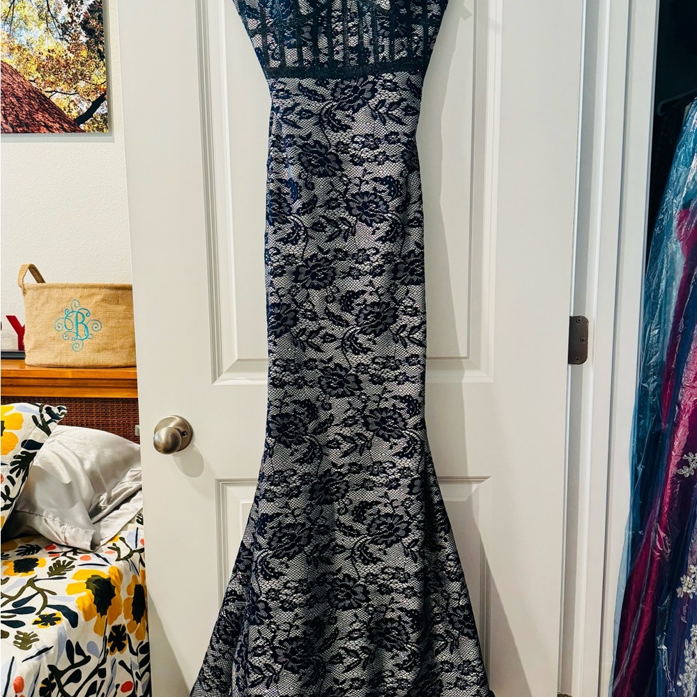 Elegant Black Lace Gown